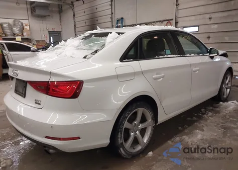 2016 Audi A3 2.0T Premium z USA, uszkodzony, nr VIN WAUB8GFF3G1017088